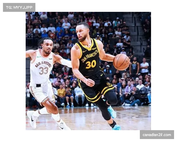 勇士客场三连胜后即将挑战魔术,库里状态调整受关注 勇士客场三连胜后即将挑战魔术,库里状态调整受关注